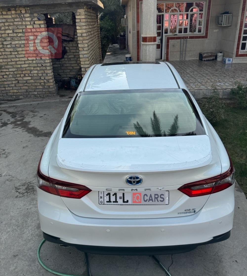 تۆیۆتا کامری